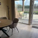 Apartment Bij Broeders Vakantieappartmenten *