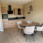 Apartment Bij Broeders Vakantieappartmenten De Moer