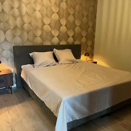 Bij Broeders Vakantieappartmenten Апартаменты *